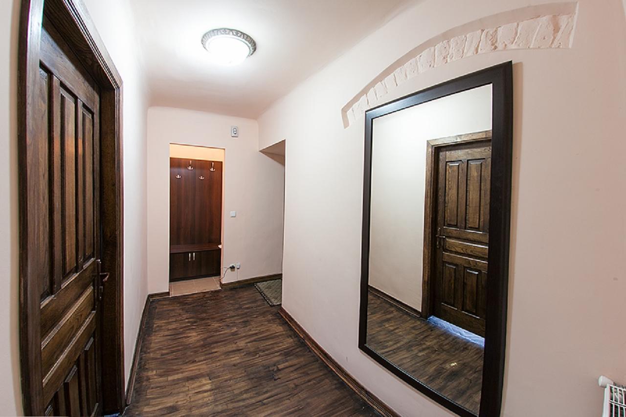 Virmenska Street Apartments: Central Two-Bedroom with Wi-Fi Lviv Exterior photo